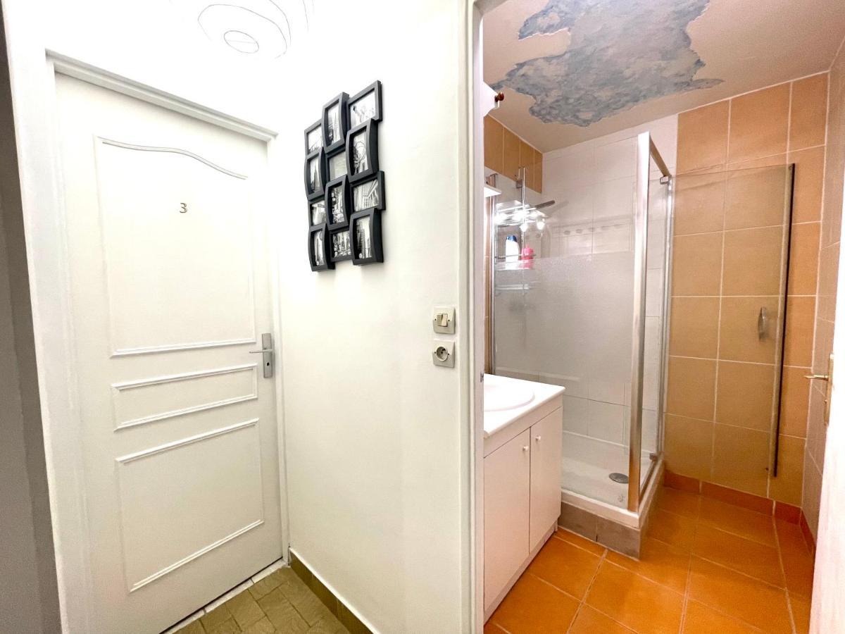 Chambre Privee En Colocation Dans Un Appartement Au Centre De Rillieux La Pape Bagian luar foto