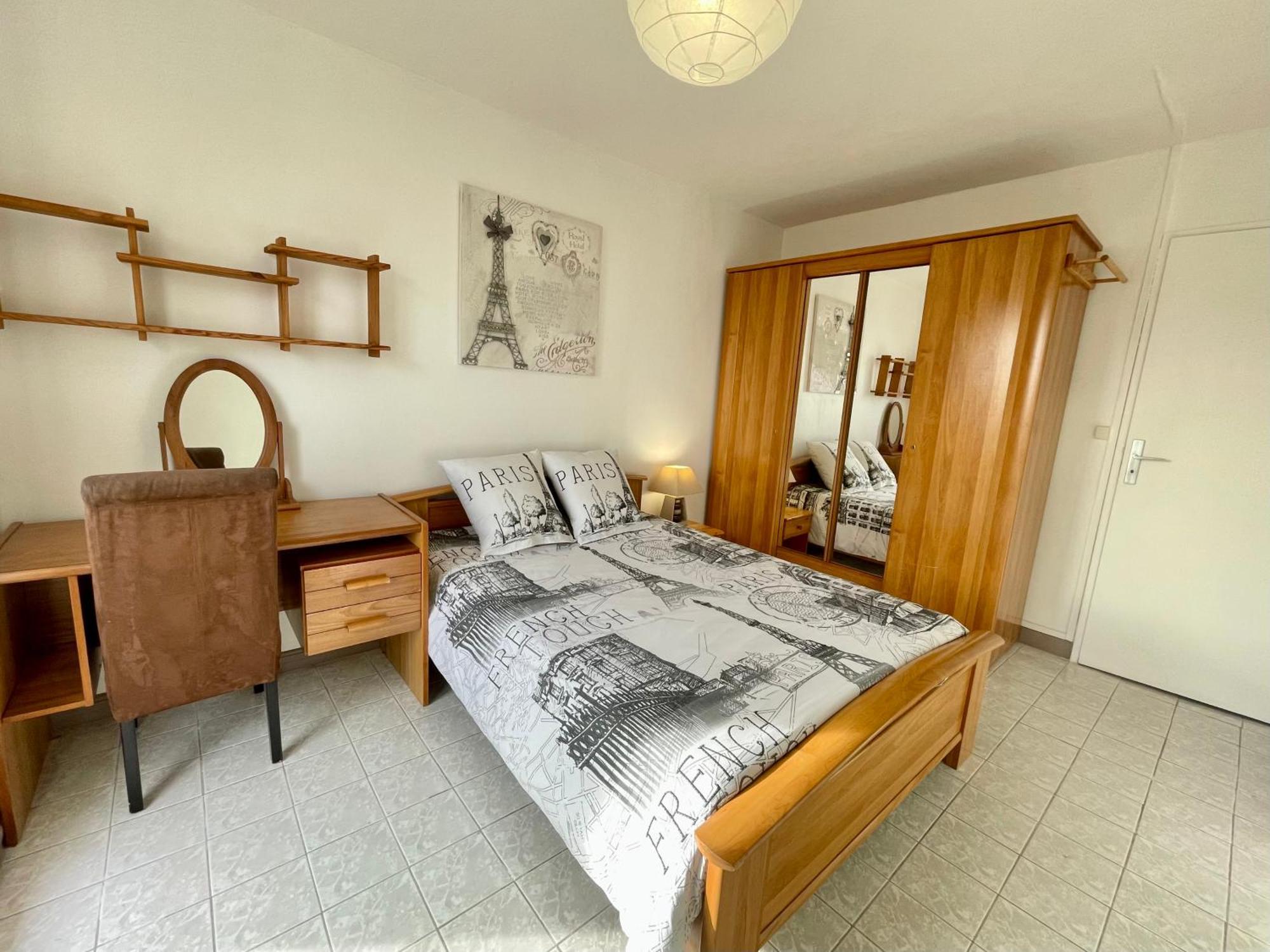 Chambre Privee En Colocation Dans Un Appartement Au Centre De Rillieux La Pape Bagian luar foto